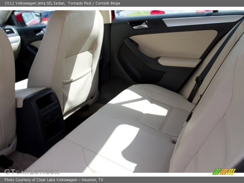 Tornado Red / Cornsilk Beige 2011 Volkswagen Jetta SEL Sedan