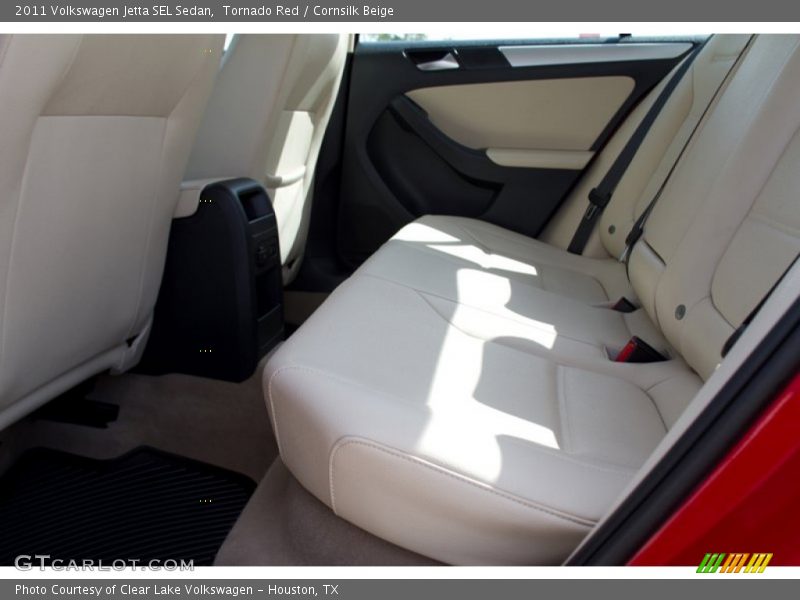 Tornado Red / Cornsilk Beige 2011 Volkswagen Jetta SEL Sedan