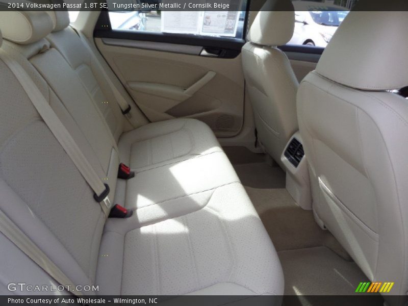 Rear Seat of 2014 Passat 1.8T SE