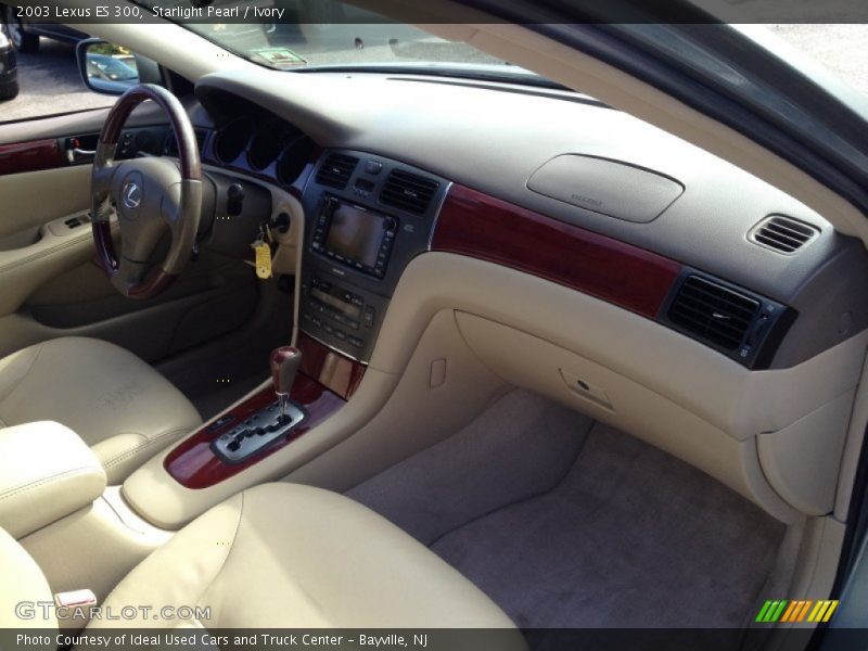 Starlight Pearl / Ivory 2003 Lexus ES 300