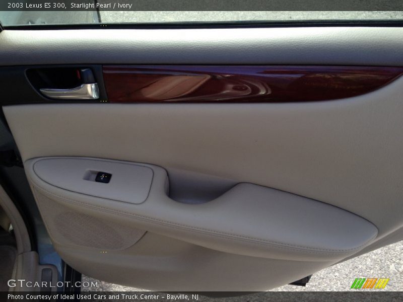 Starlight Pearl / Ivory 2003 Lexus ES 300