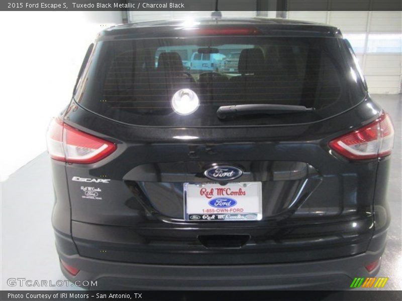 Tuxedo Black Metallic / Charcoal Black 2015 Ford Escape S