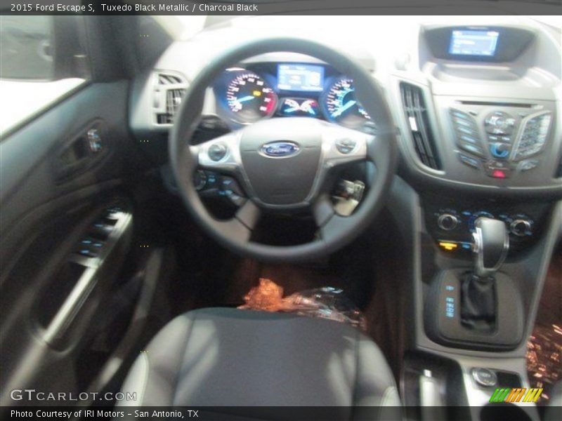 Tuxedo Black Metallic / Charcoal Black 2015 Ford Escape S