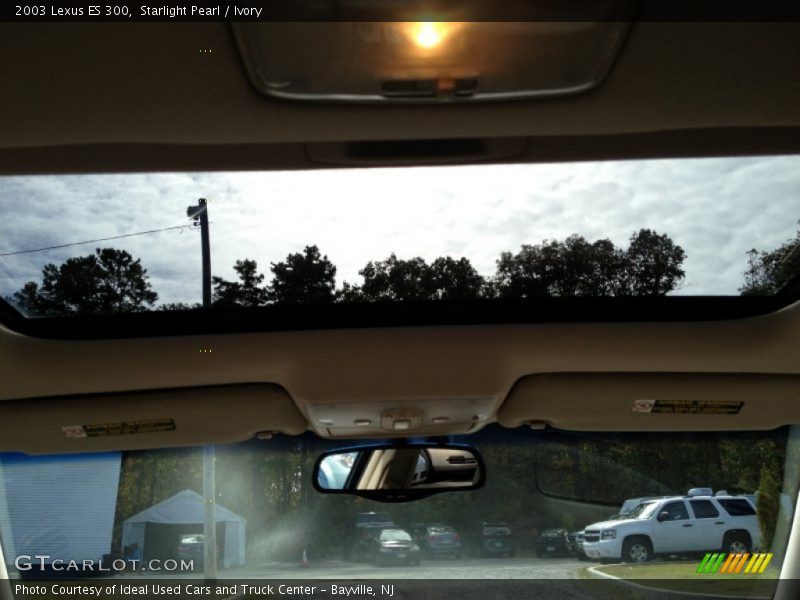 Starlight Pearl / Ivory 2003 Lexus ES 300