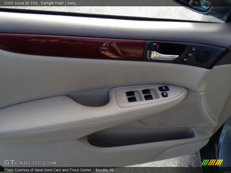 Starlight Pearl / Ivory 2003 Lexus ES 300
