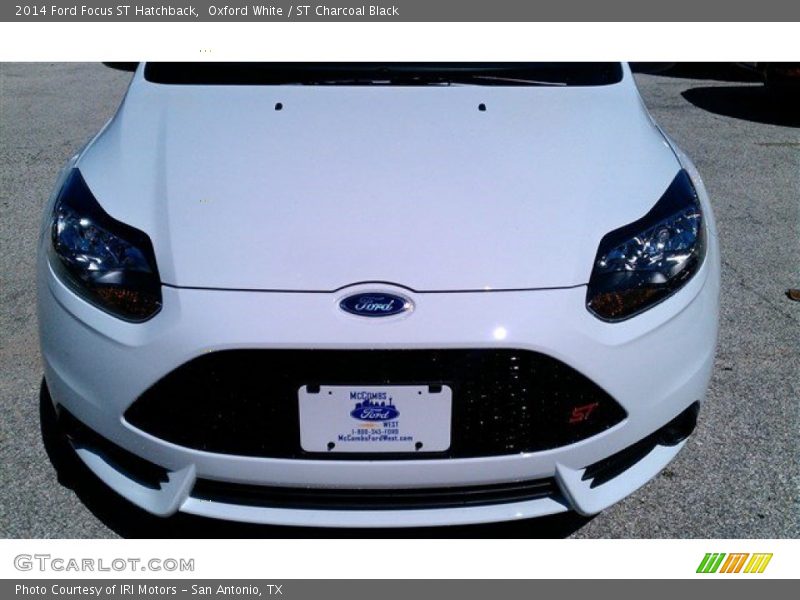 Oxford White / ST Charcoal Black 2014 Ford Focus ST Hatchback