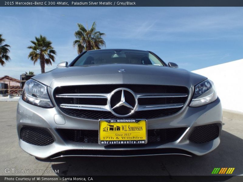 Paladium Silver Metallic / Grey/Black 2015 Mercedes-Benz C 300 4Matic