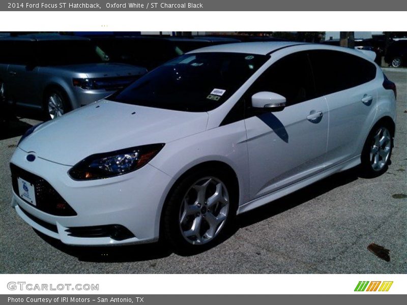 Oxford White / ST Charcoal Black 2014 Ford Focus ST Hatchback