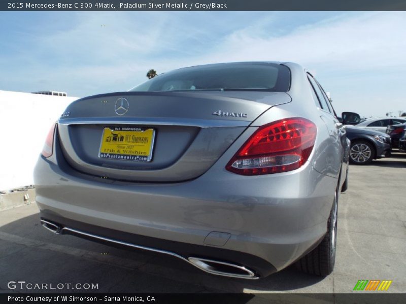 Paladium Silver Metallic / Grey/Black 2015 Mercedes-Benz C 300 4Matic