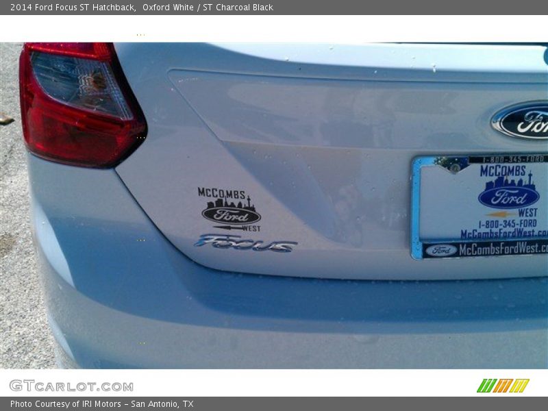 Oxford White / ST Charcoal Black 2014 Ford Focus ST Hatchback