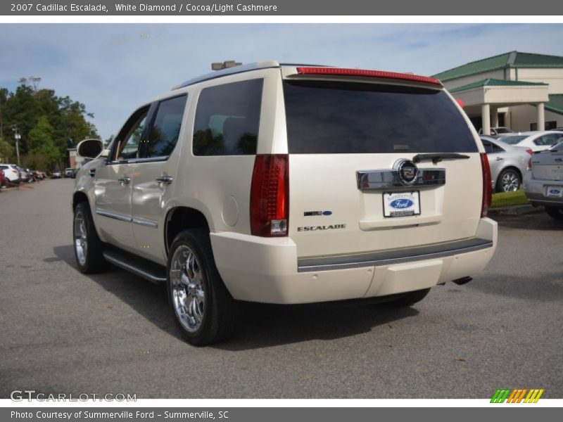 White Diamond / Cocoa/Light Cashmere 2007 Cadillac Escalade