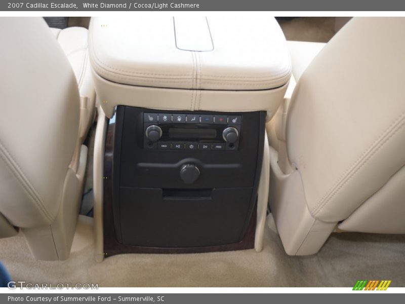 White Diamond / Cocoa/Light Cashmere 2007 Cadillac Escalade