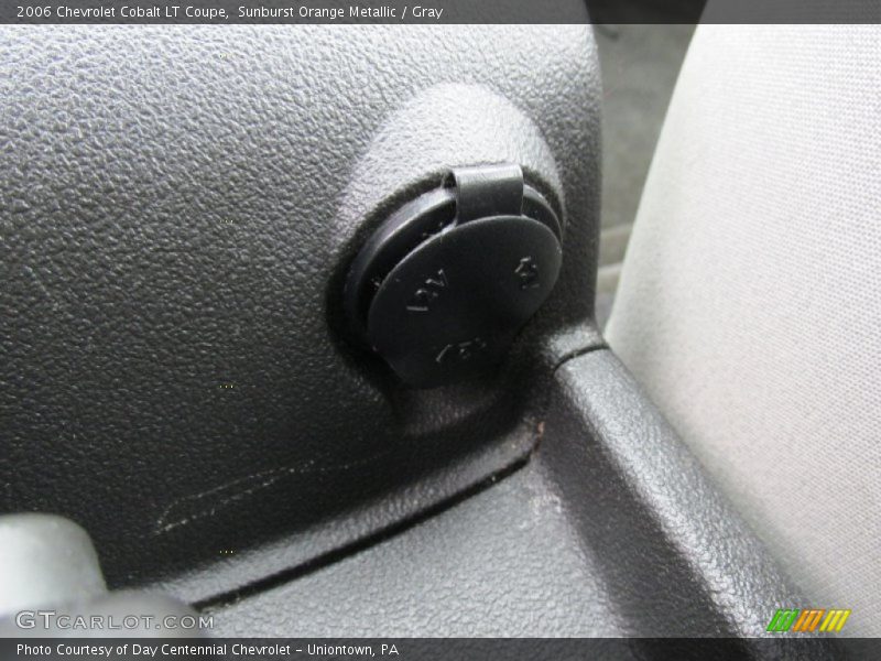 Sunburst Orange Metallic / Gray 2006 Chevrolet Cobalt LT Coupe
