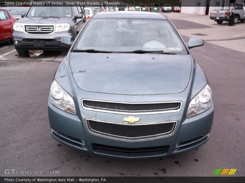 Silver Moss Metallic / Titanium 2009 Chevrolet Malibu LT Sedan