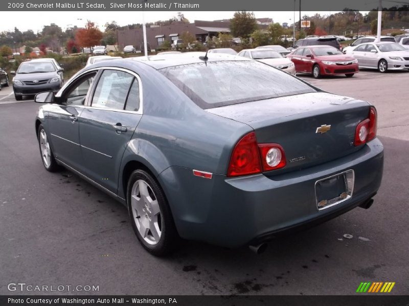 Silver Moss Metallic / Titanium 2009 Chevrolet Malibu LT Sedan