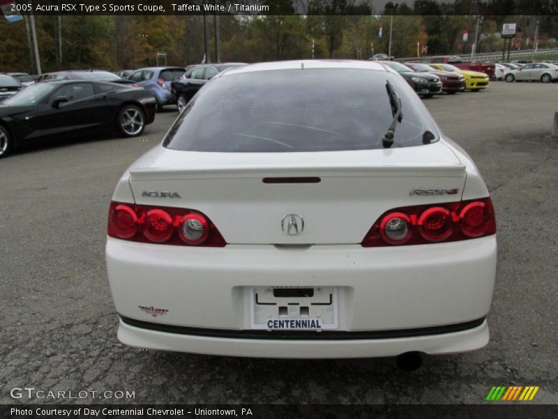 Taffeta White / Titanium 2005 Acura RSX Type S Sports Coupe