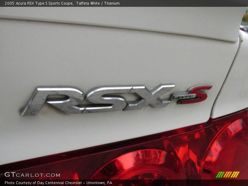Taffeta White / Titanium 2005 Acura RSX Type S Sports Coupe