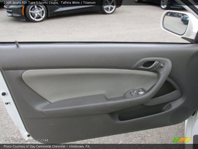 Taffeta White / Titanium 2005 Acura RSX Type S Sports Coupe