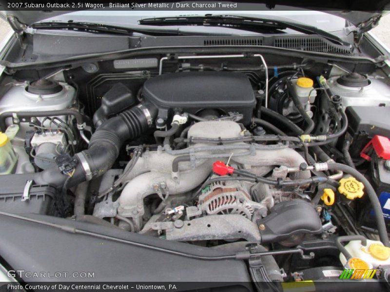 Brilliant Silver Metallic / Dark Charcoal Tweed 2007 Subaru Outback 2.5i Wagon