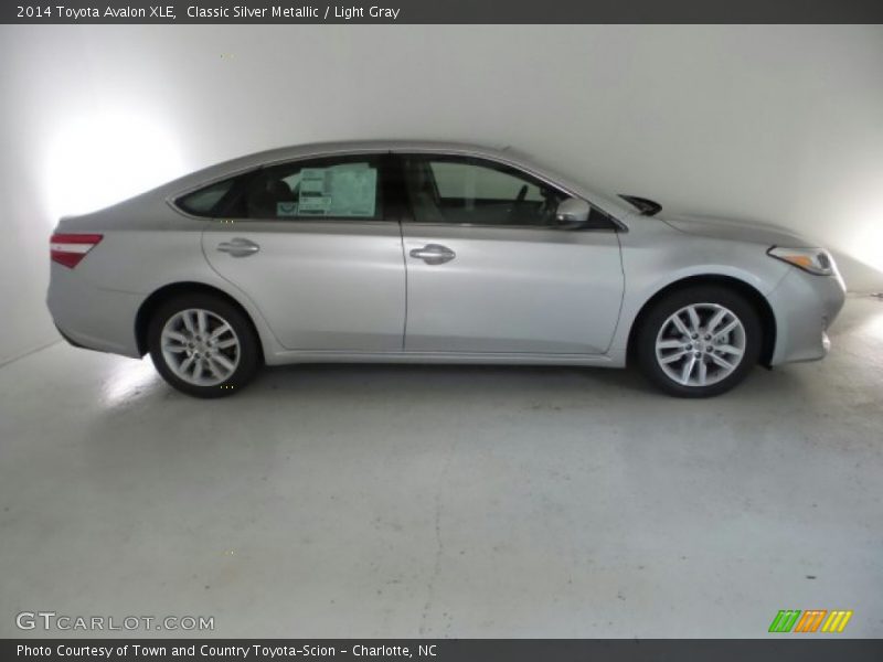 Classic Silver Metallic / Light Gray 2014 Toyota Avalon XLE