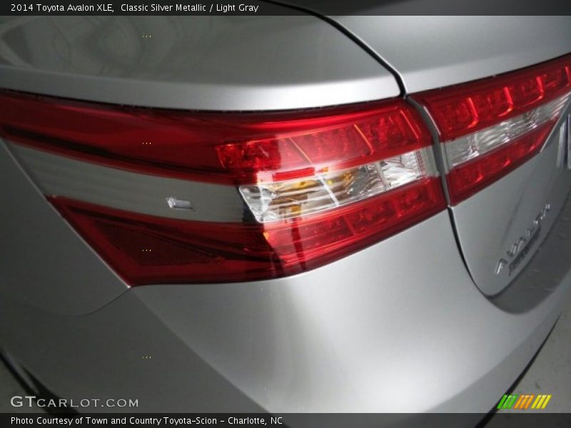 Classic Silver Metallic / Light Gray 2014 Toyota Avalon XLE