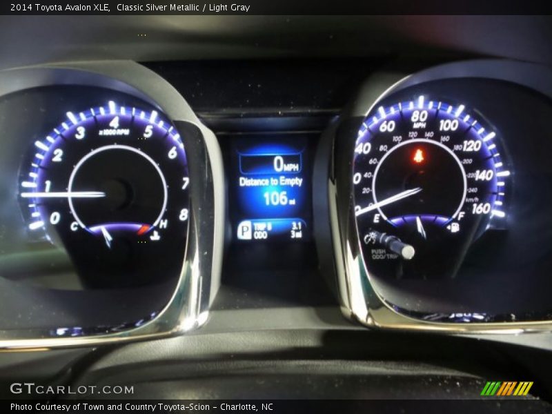 Classic Silver Metallic / Light Gray 2014 Toyota Avalon XLE