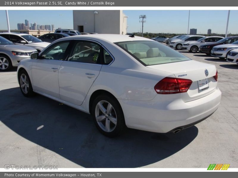 Candy White / Cornsilk Beige 2014 Volkswagen Passat 2.5L SE