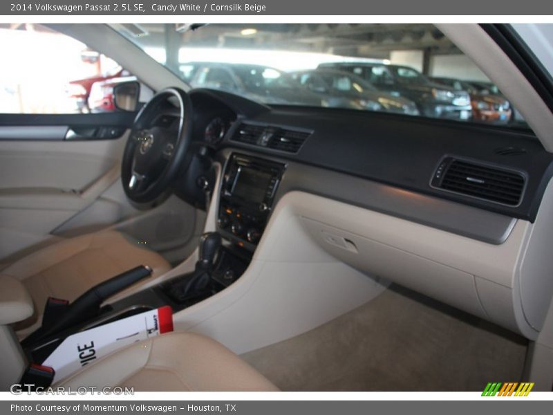 Candy White / Cornsilk Beige 2014 Volkswagen Passat 2.5L SE