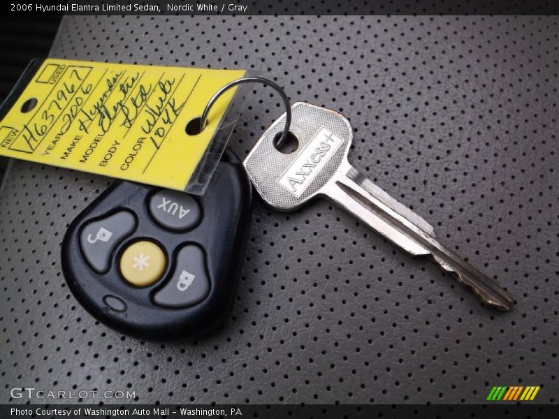 Nordic White / Gray 2006 Hyundai Elantra Limited Sedan
