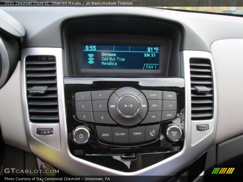 Silver Ice Metallic / Jet Black/Medium Titanium 2015 Chevrolet Cruze LS