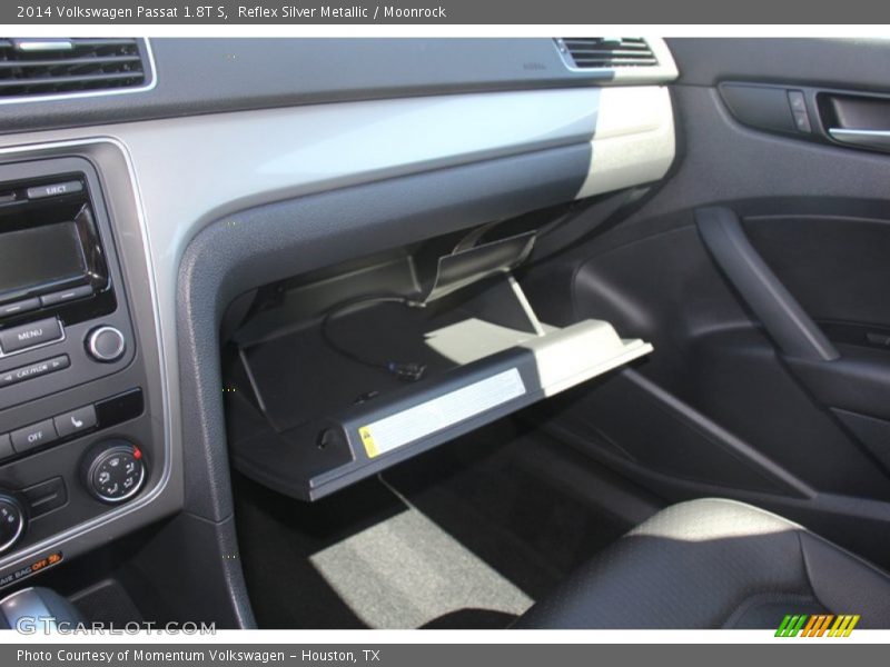 Reflex Silver Metallic / Moonrock 2014 Volkswagen Passat 1.8T S