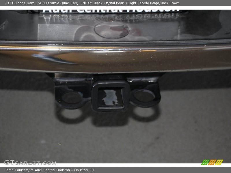 Brilliant Black Crystal Pearl / Light Pebble Beige/Bark Brown 2011 Dodge Ram 1500 Laramie Quad Cab