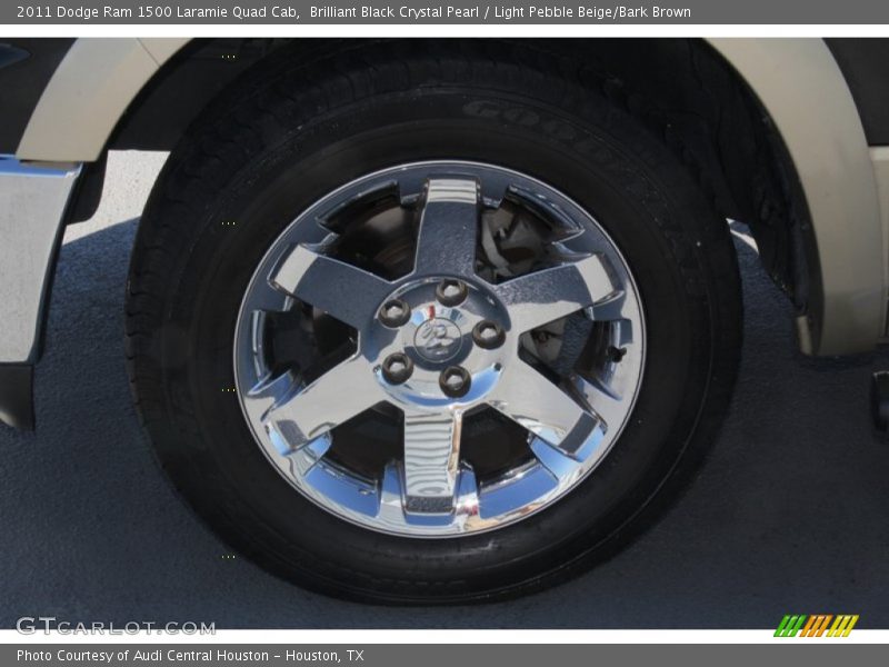 Brilliant Black Crystal Pearl / Light Pebble Beige/Bark Brown 2011 Dodge Ram 1500 Laramie Quad Cab