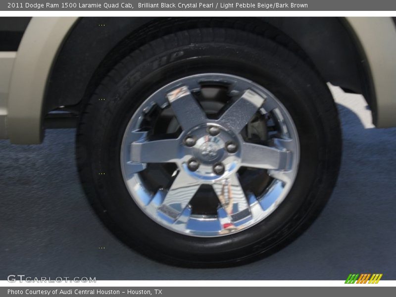 Brilliant Black Crystal Pearl / Light Pebble Beige/Bark Brown 2011 Dodge Ram 1500 Laramie Quad Cab