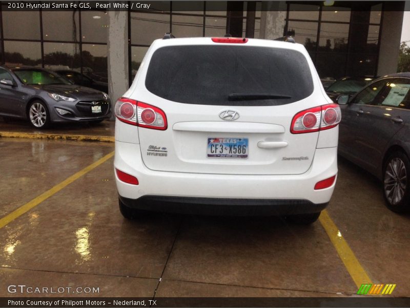 Pearl White / Gray 2010 Hyundai Santa Fe GLS
