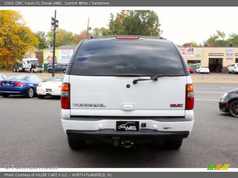 Summit White / Sandstone 2002 GMC Yukon XL Denali AWD