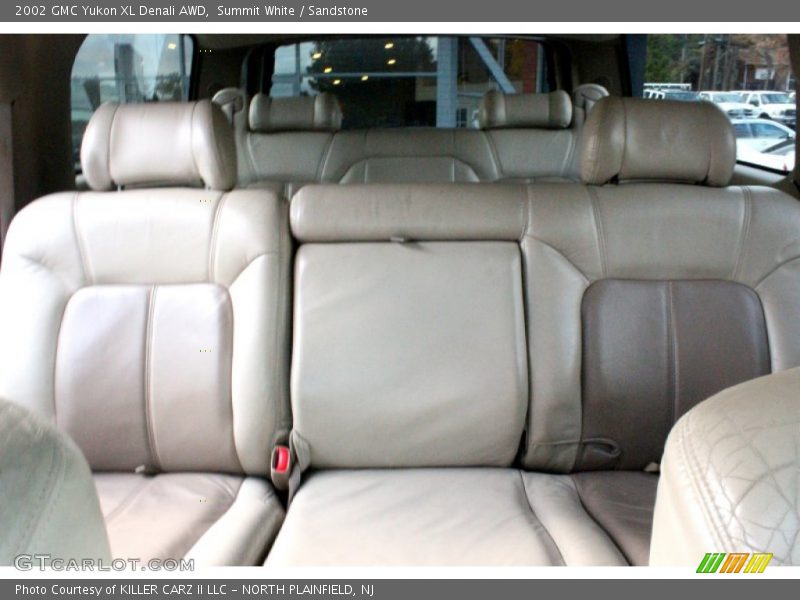 Summit White / Sandstone 2002 GMC Yukon XL Denali AWD