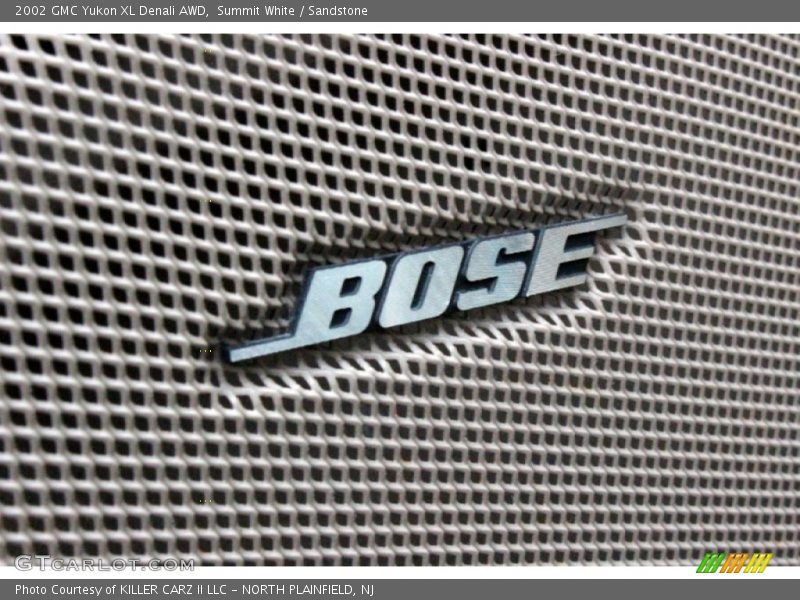 Summit White / Sandstone 2002 GMC Yukon XL Denali AWD