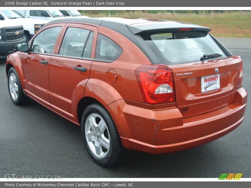 Sunburst Orange Pearl / Dark Slate Gray 2008 Dodge Caliber SE