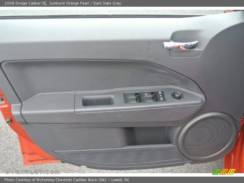 Sunburst Orange Pearl / Dark Slate Gray 2008 Dodge Caliber SE