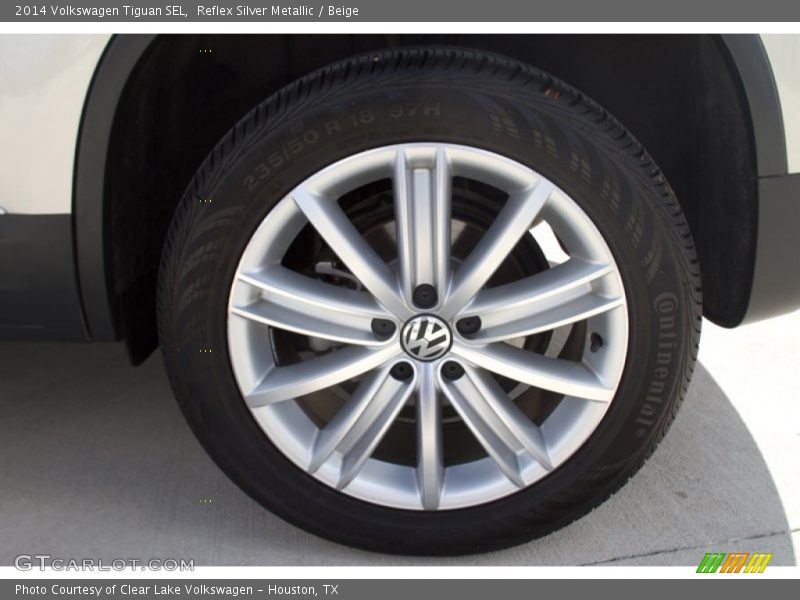 Reflex Silver Metallic / Beige 2014 Volkswagen Tiguan SEL