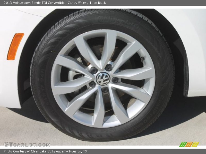 Candy White / Titan Black 2013 Volkswagen Beetle TDI Convertible