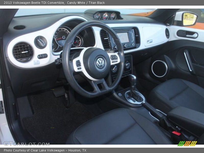Candy White / Titan Black 2013 Volkswagen Beetle TDI Convertible