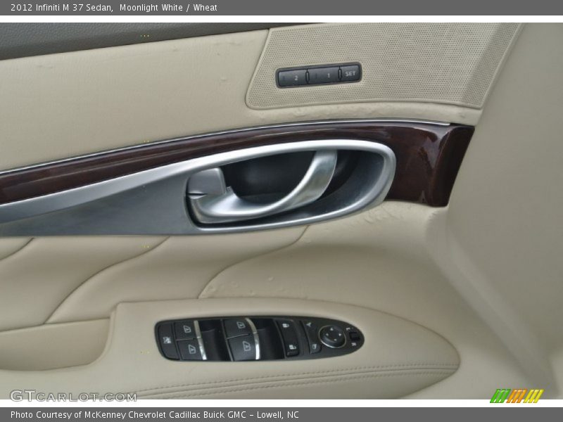 Moonlight White / Wheat 2012 Infiniti M 37 Sedan
