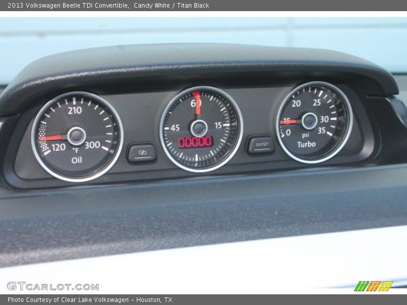 Candy White / Titan Black 2013 Volkswagen Beetle TDI Convertible