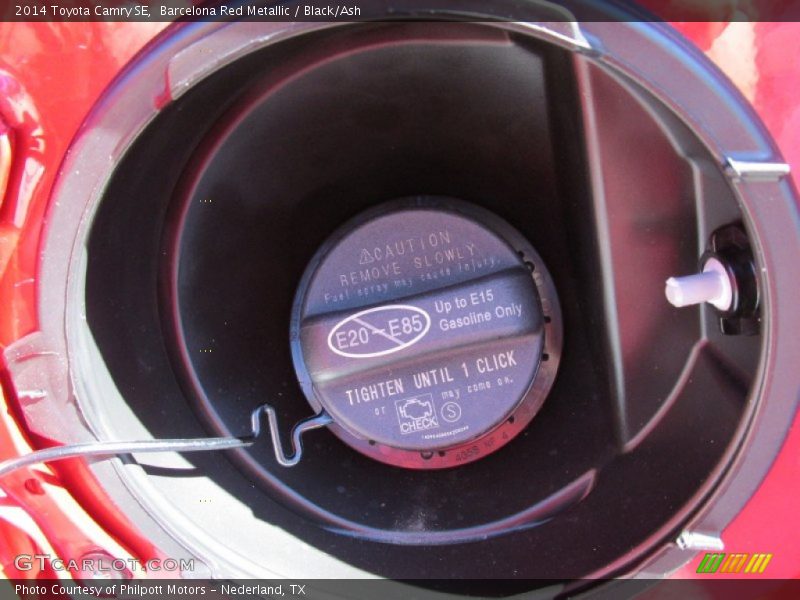Barcelona Red Metallic / Black/Ash 2014 Toyota Camry SE