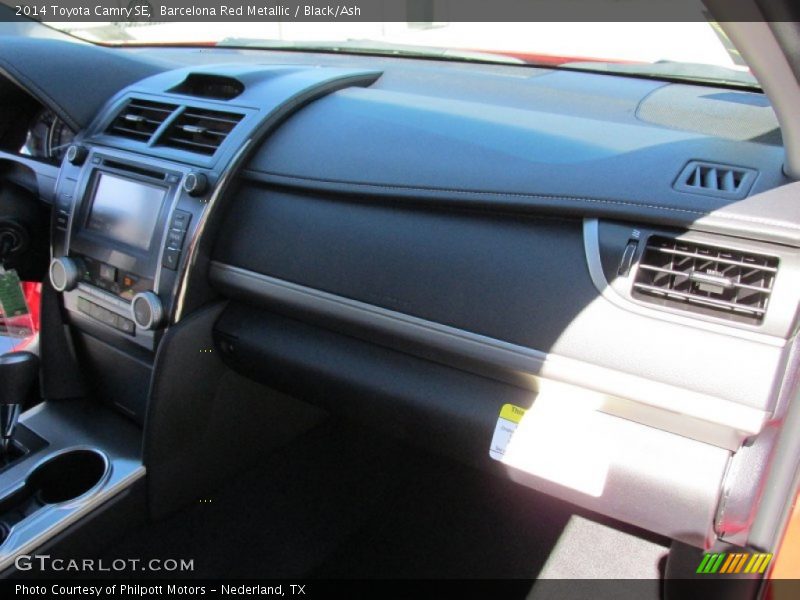 Barcelona Red Metallic / Black/Ash 2014 Toyota Camry SE