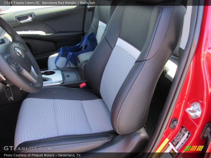 Barcelona Red Metallic / Black/Ash 2014 Toyota Camry SE