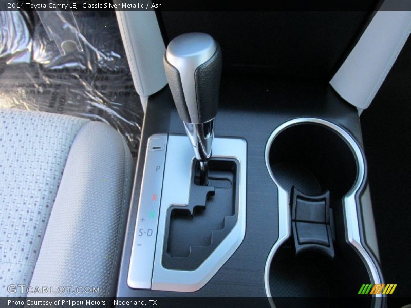 Classic Silver Metallic / Ash 2014 Toyota Camry LE