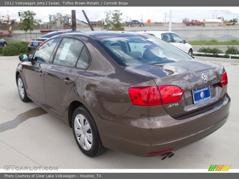 Toffee Brown Metallic / Cornsilk Beige 2011 Volkswagen Jetta S Sedan